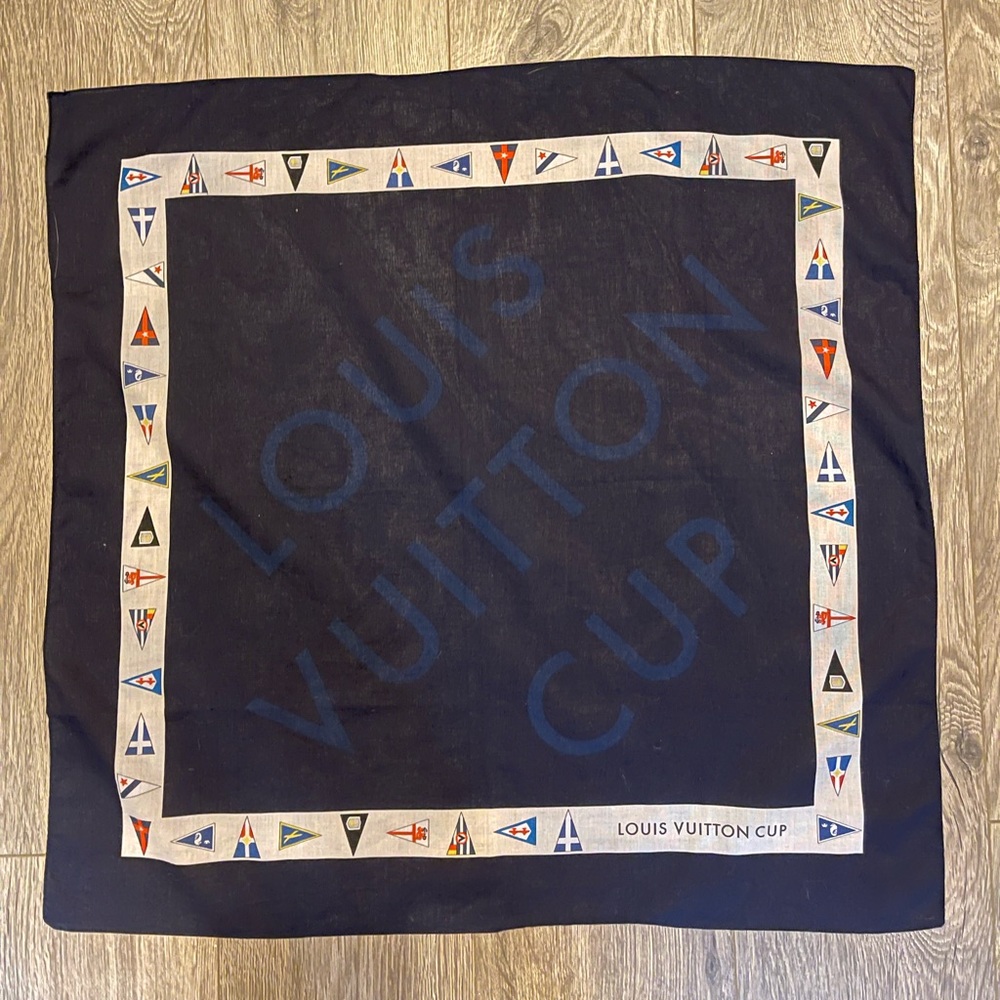 Authentic Limited Edition Louis Vuitton Cup scarf